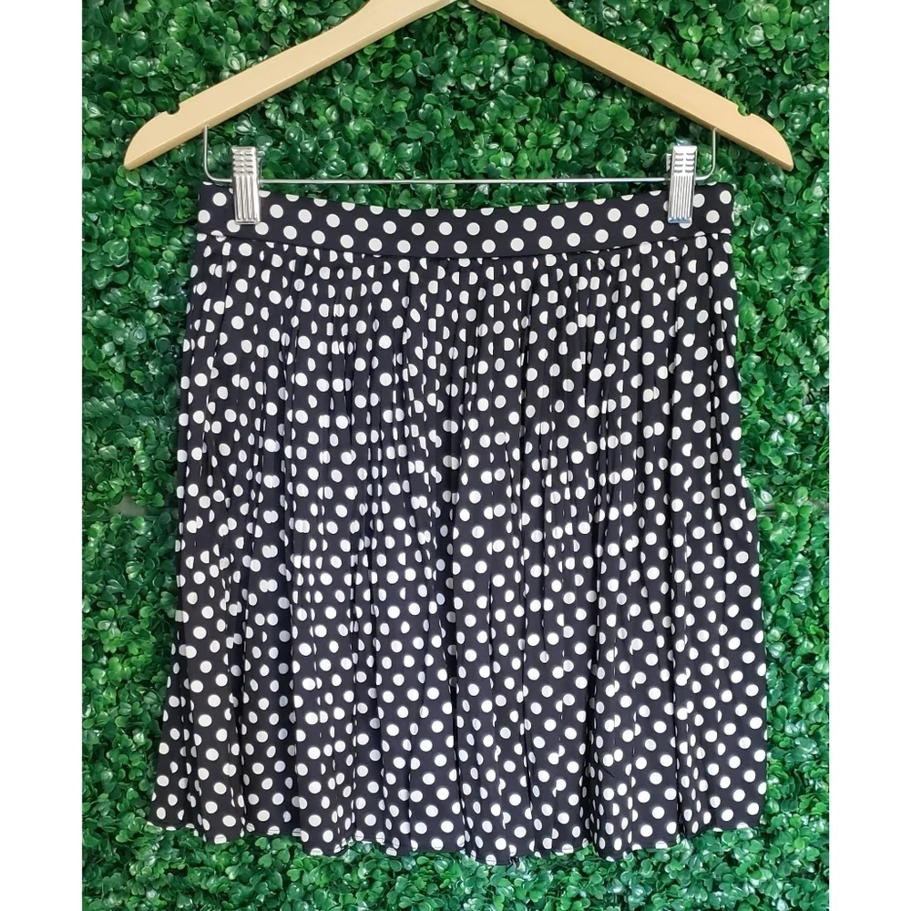 30. J.Crew Featherweight satin mini skirt in dot